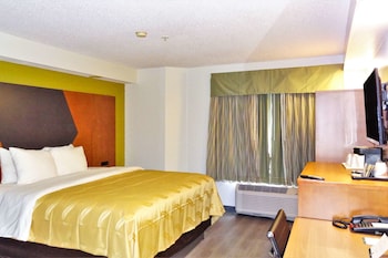Standard Room, 1 Queen Bed, Non Smoking