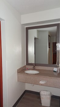 Suite, 1 Queen Bed, Non Smoking