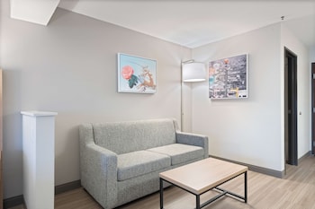 Suite, 1 King Bed, Non Smoking, Refrigerator & Microwave