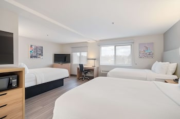 Family Suite, Multiple Beds, Non Smoking, Refrigerator & Microwave