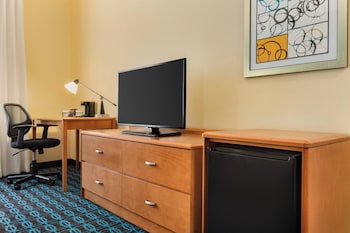 Room, 1 King Bed, Accessible Bathtub