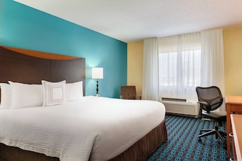 Room, 1 King Bed, Accessible Bathtub