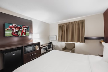 Deluxe Room, 1 Queen Bed, Accessible, Non Smoking