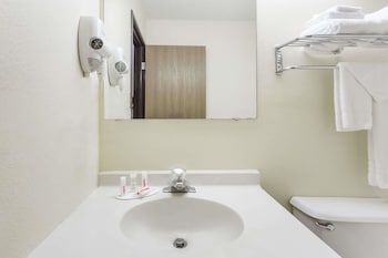 Studio Suite, 2 Queen Beds, Non Smoking