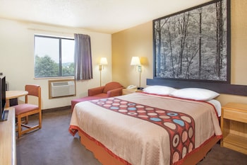 Standard Room, 1 Queen Bed