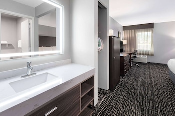 Deluxe Room, 2 Double Beds, Non Smoking
