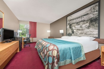 Standard Room, 1 Queen Bed