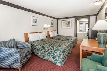 Standard Room, 2 Queen Beds