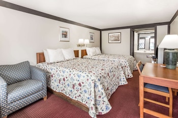 Standard Room, 2 Queen Beds