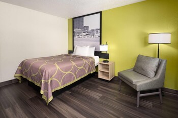 Room, 1 Queen Bed, Microwave