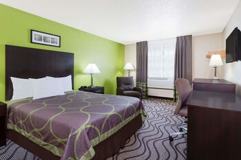 Room, 1 Queen Bed, Microwave