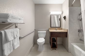 Room, 1 Queen Bed, Accessible, Non Smoking (Mobility Accessible)