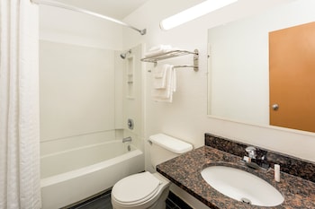 Room, 2 Queen Beds, Non Smoking