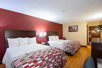 Deluxe Room, 2 Queen Beds (Smoke Free)