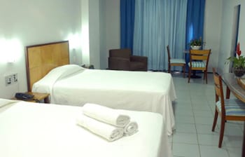 Deluxe Room, 2 Twin Beds