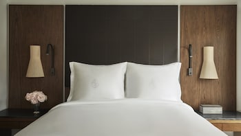 Superior Room, 1 Queen Bed