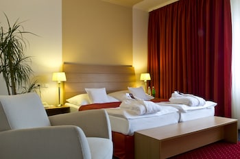 Apartment (Suites)