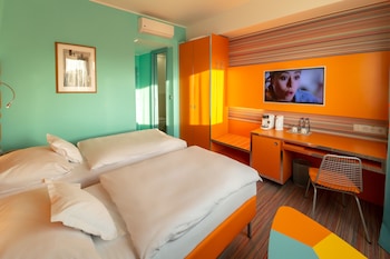 Superior Double or Twin Room, City View