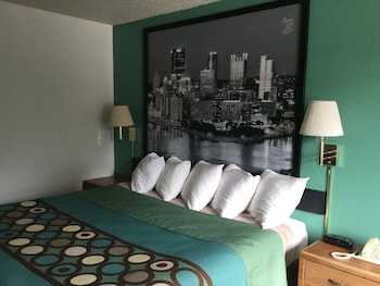 Studio Suite, 1 King Bed, Non Smoking