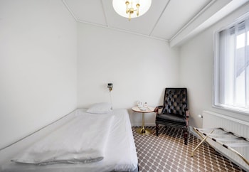 Basic Single Room