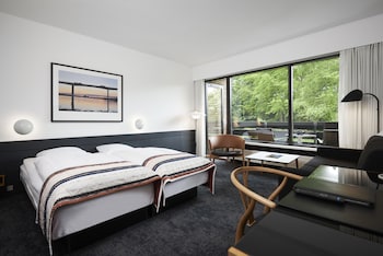 Double Room, Balcony