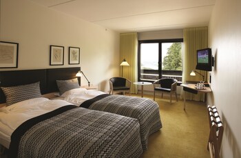 Double Room, Partial Sea View