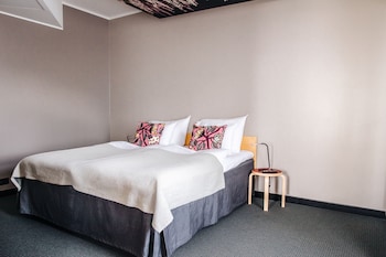 Junior Suite, 1 King Bed with Sofa bed, Sauna, City View