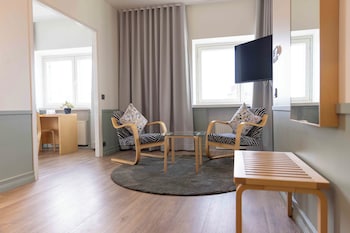 Junior Suite, 1 King Bed with Sofa bed, Sauna, City View