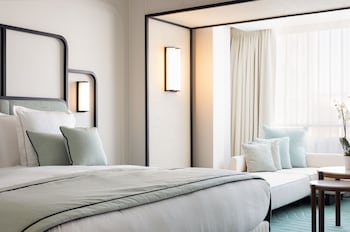 Junior Suite, City View