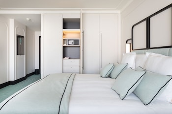 Junior Suite, City View