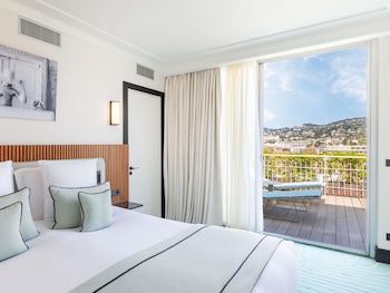 Suite, 1 Double Bed with Sofa bed, Terrace, City View