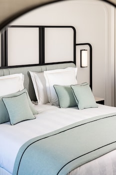 Junior Suite, City View