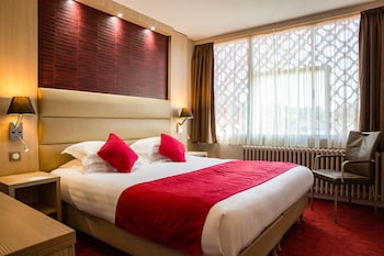 Suite (connecting)