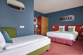 Junior Room, Balcony