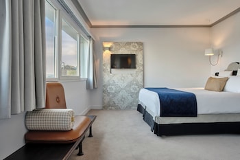 Double Privilege Room