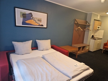 Suite, 1 Bedroom (with Kitchen Area)