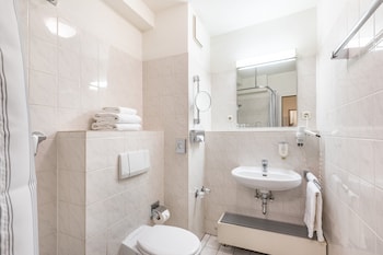 Standard Room, 1 Twin Bed, Garden View