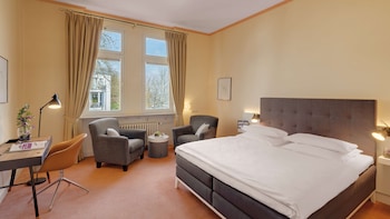 Superior Room, 1 Double Bed, River View