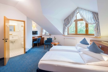 Economy Room, 2 Twin Beds