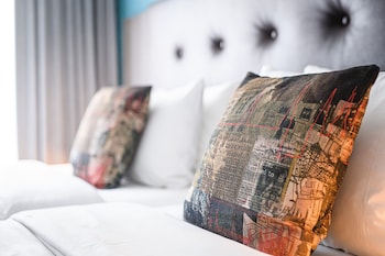 Suite, Multiple Beds