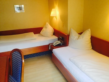 Twin Room, 2 Twin Beds