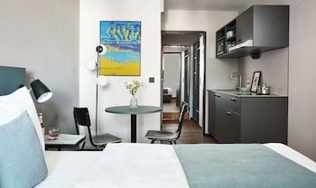 Deluxe Plus Double Apartment, Terrace (Long Stay)