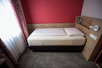 Economy Room, 1 Twin Bed