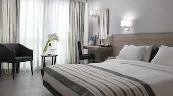 Superior Room with Extra Bed