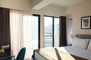 Superior Room, City View
