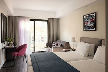 Superior Triple Room, City View