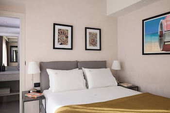 Superior Room, City View