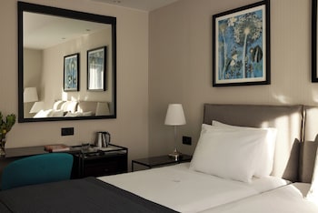 Superior Room, City View