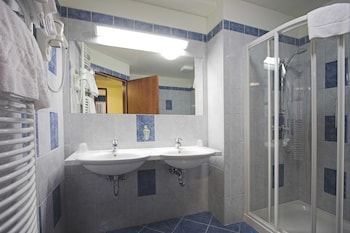 Superior Triple Room, Balcony
