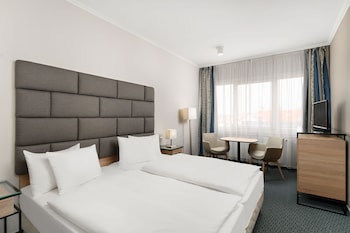 Superior Double or Twin Room (with AC)